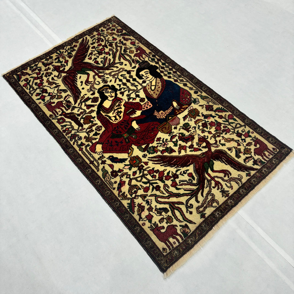 Vintage Sovereign Pictorial Wall Decor