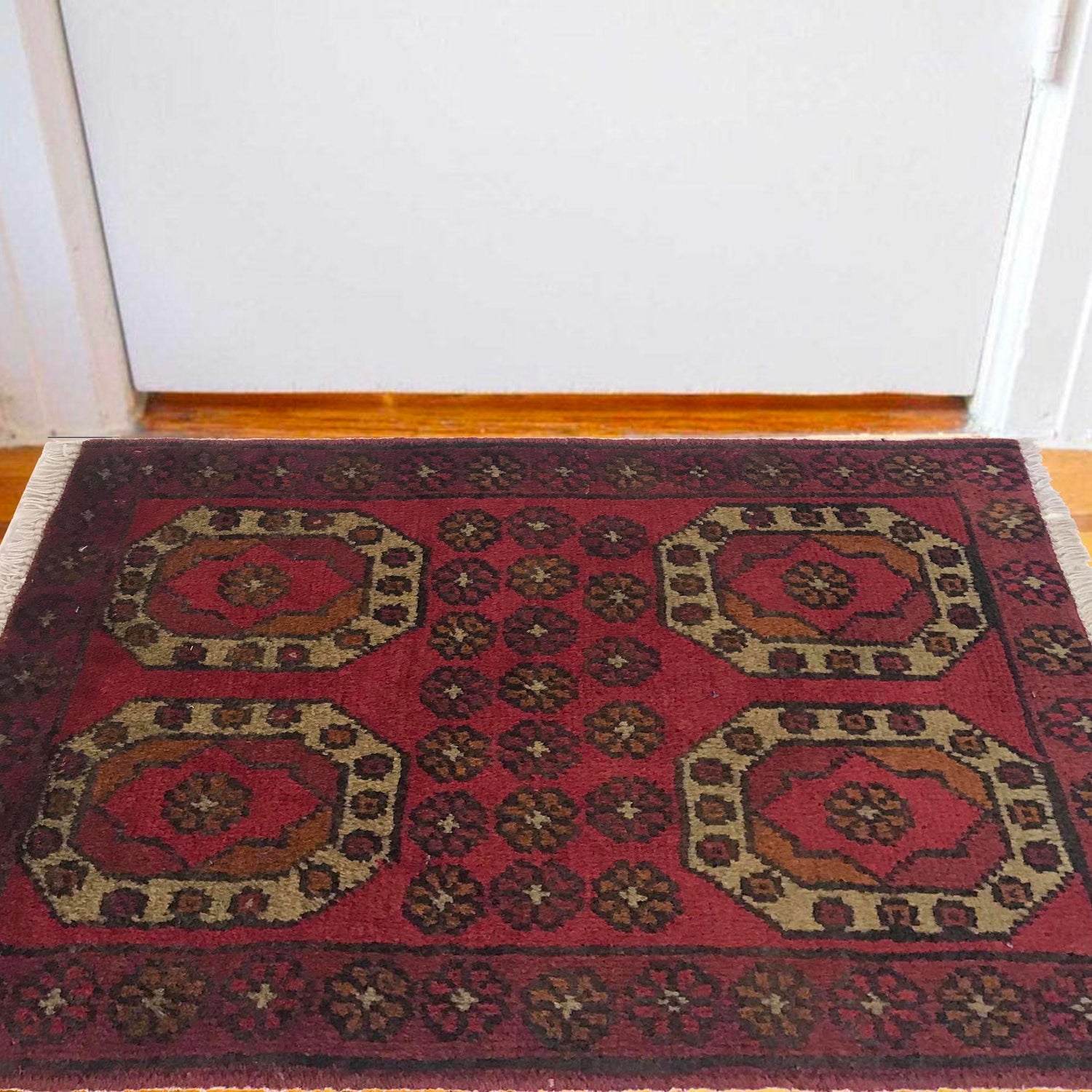 Emerald-Accent Medallion Rug