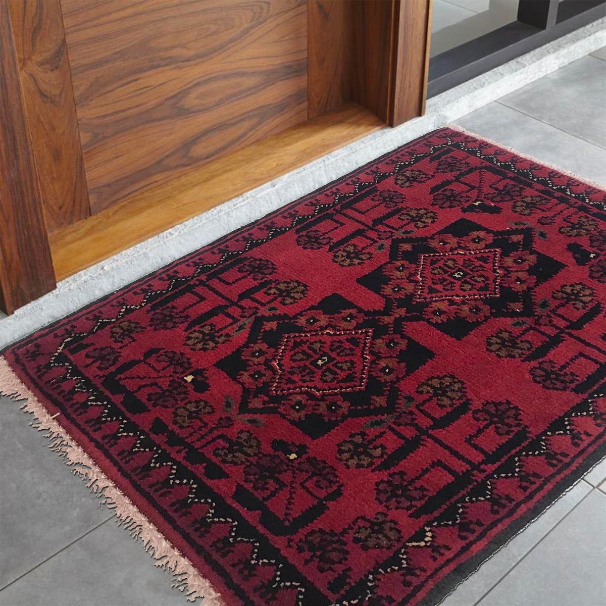 Carmine Geometric Lattice Carpet