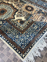 Vintage Medallion Court Area Rug