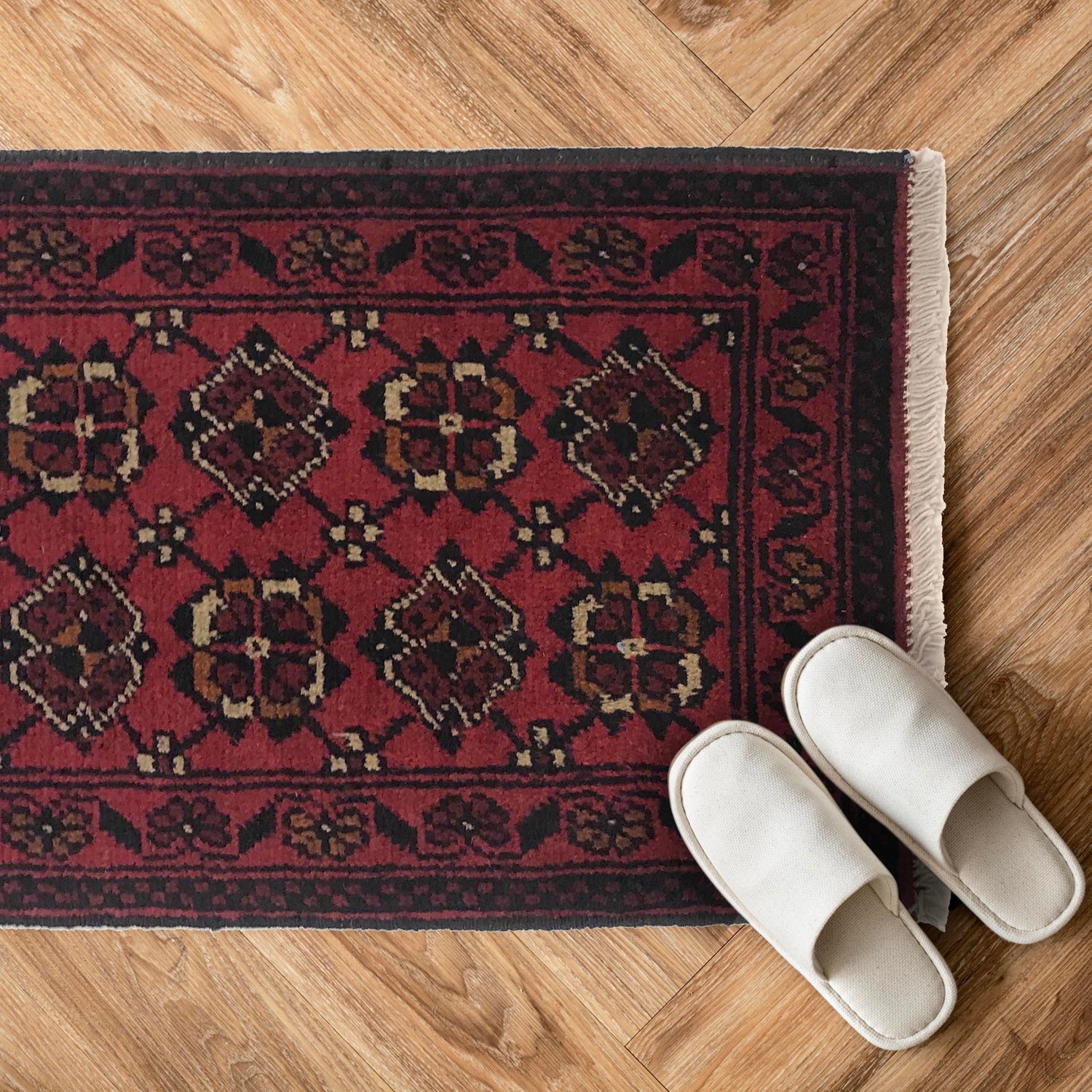 Garnet Constellation Grid Runner