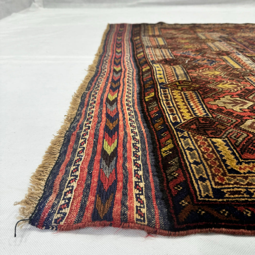 Antique Mahogany Framed Medallion Accent Mat