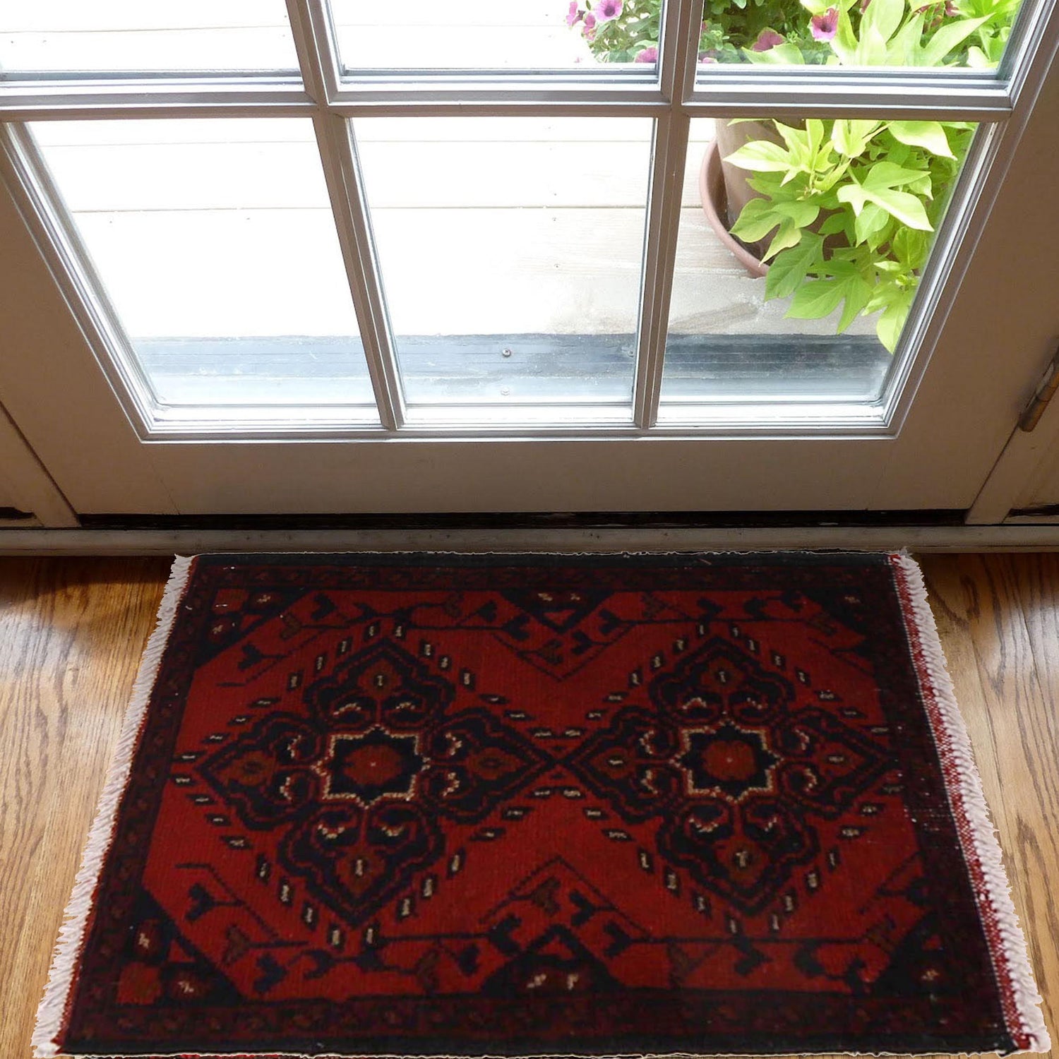 Shadowed Rhombus Sill Mat