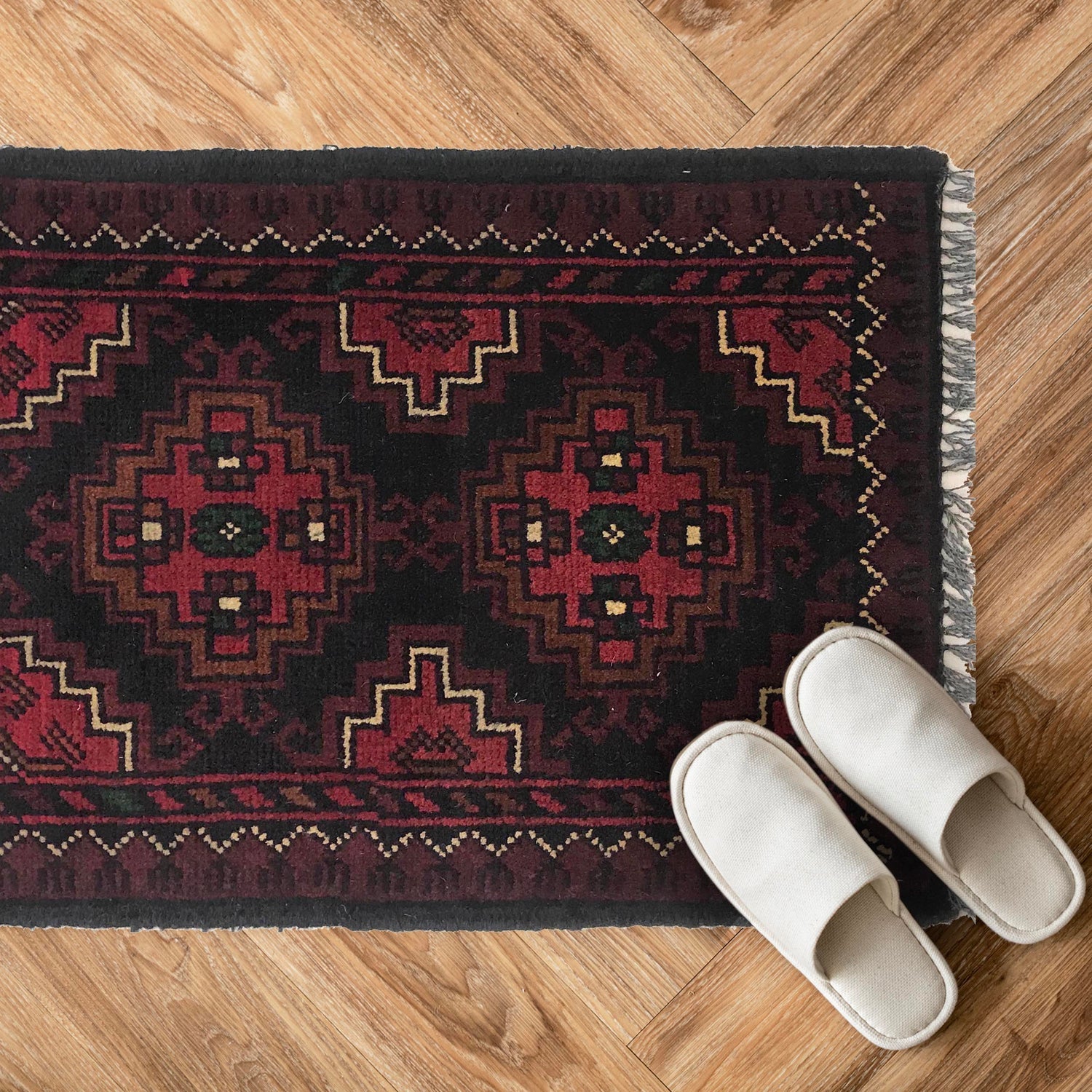 Crimson Diamond Welcome Mat